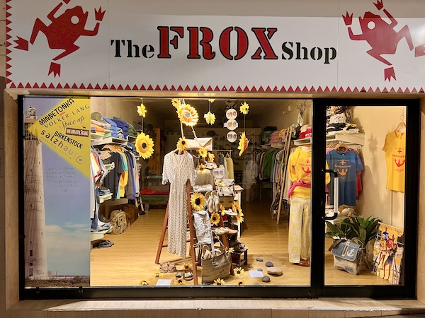 The Frog and the Princess Tienda 01